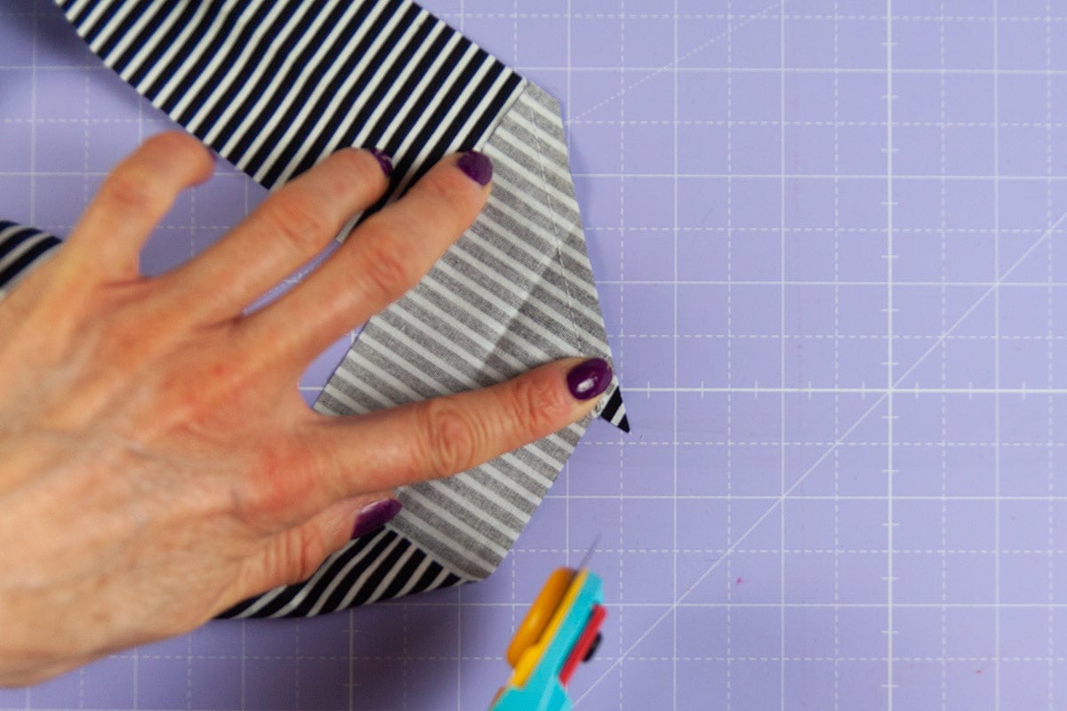 Sewing Binding on a Quilt the Ultimate 4Step Tutorial