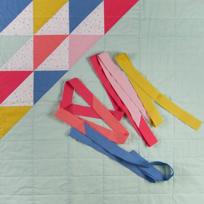 Sewing Binding on a Quilt: the Ultimate 4-Step Tutorial