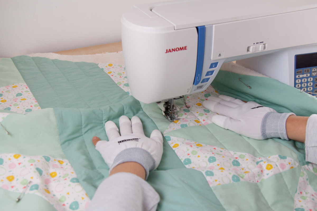 60+ Gifts For Quilters | Best Gifts for a Quilter in Your Life ...