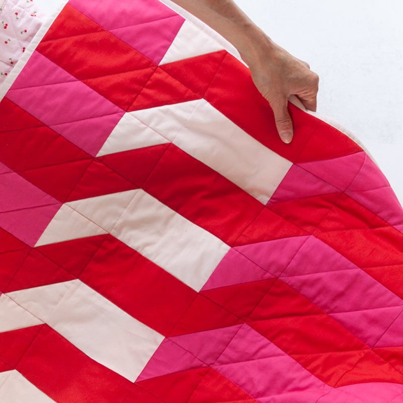 100+ Modern Patterns For Quilts To Make In 2024